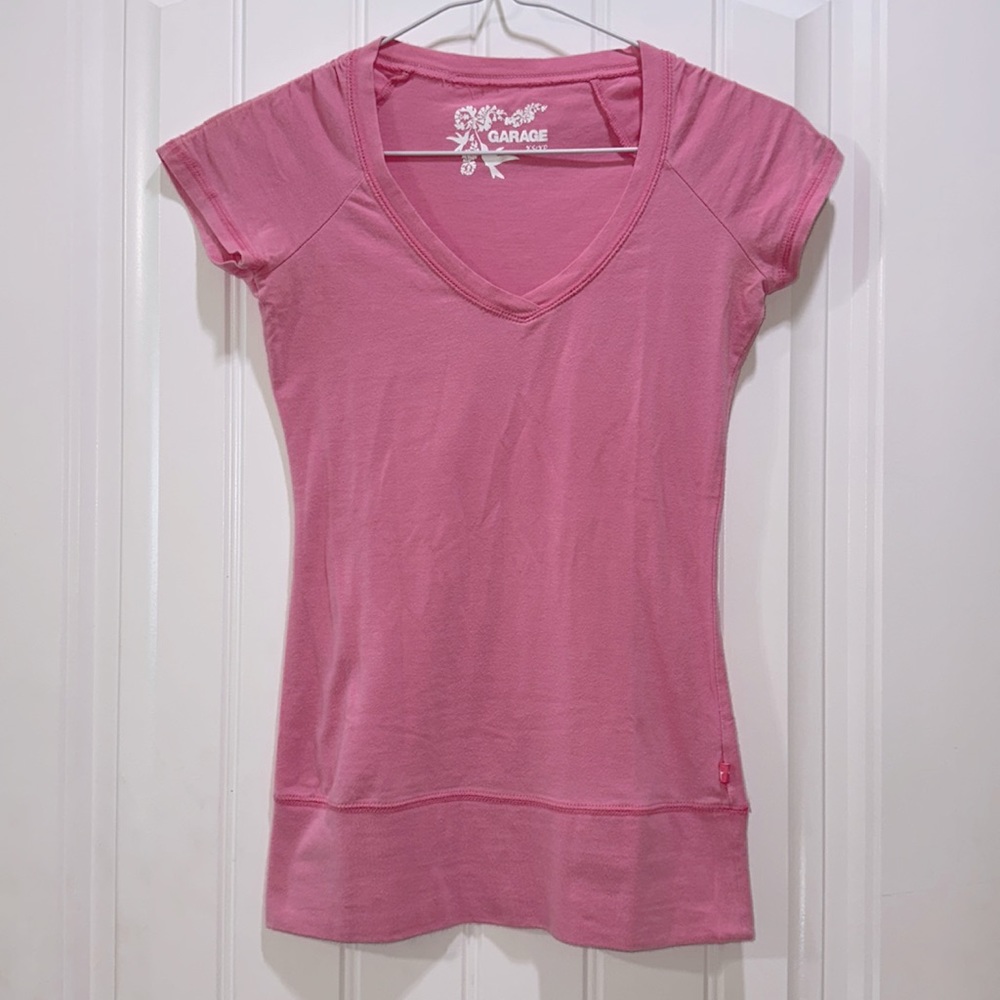 V neck tee